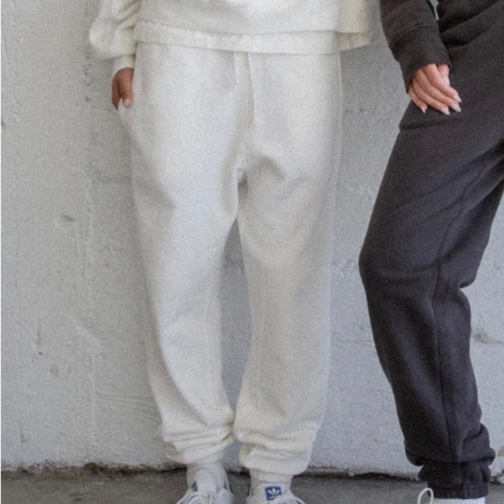 Elwood Core Sweatpant, vintage white